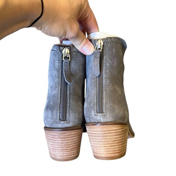 Lisa Vicky Stone Gray Split Noblex Suede Pointy Toe Bootie 8 - Picture 3 of 4